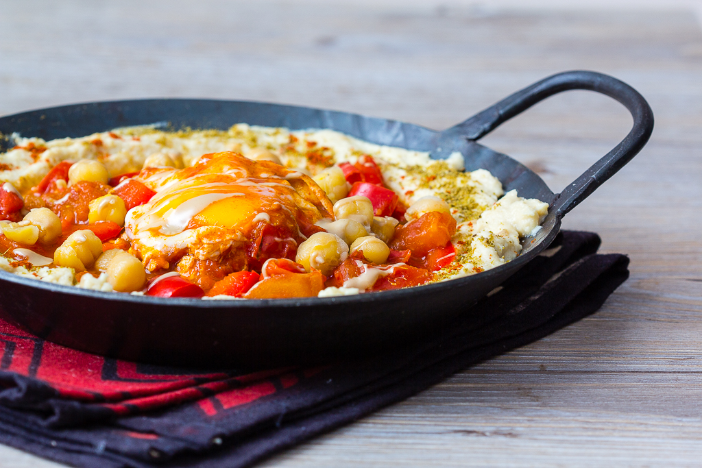 Shakshuka mit Hummus Reiseblog Foodblog Lunch For One