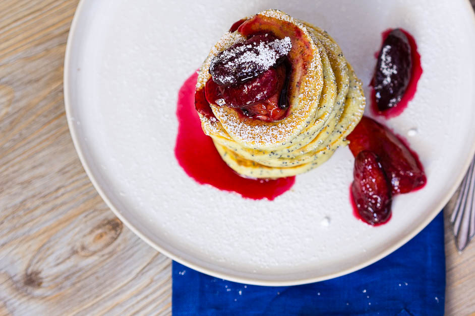 Mohn Pancakes via lunchforone