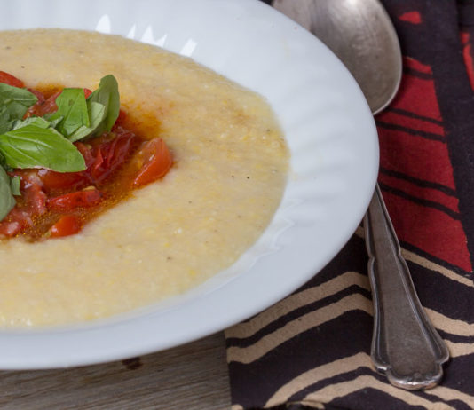 Polenta mit gerösteten Ofentomaten via lunchforone