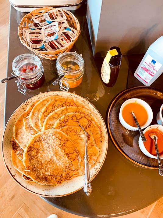 Übernachten-auf-isländischen-Pferdehof via lunchforone