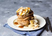 Bananen Pfannkuchen via lunchforone